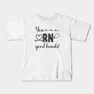 You RN Good Hands! [black with hearts] Kids T-Shirt